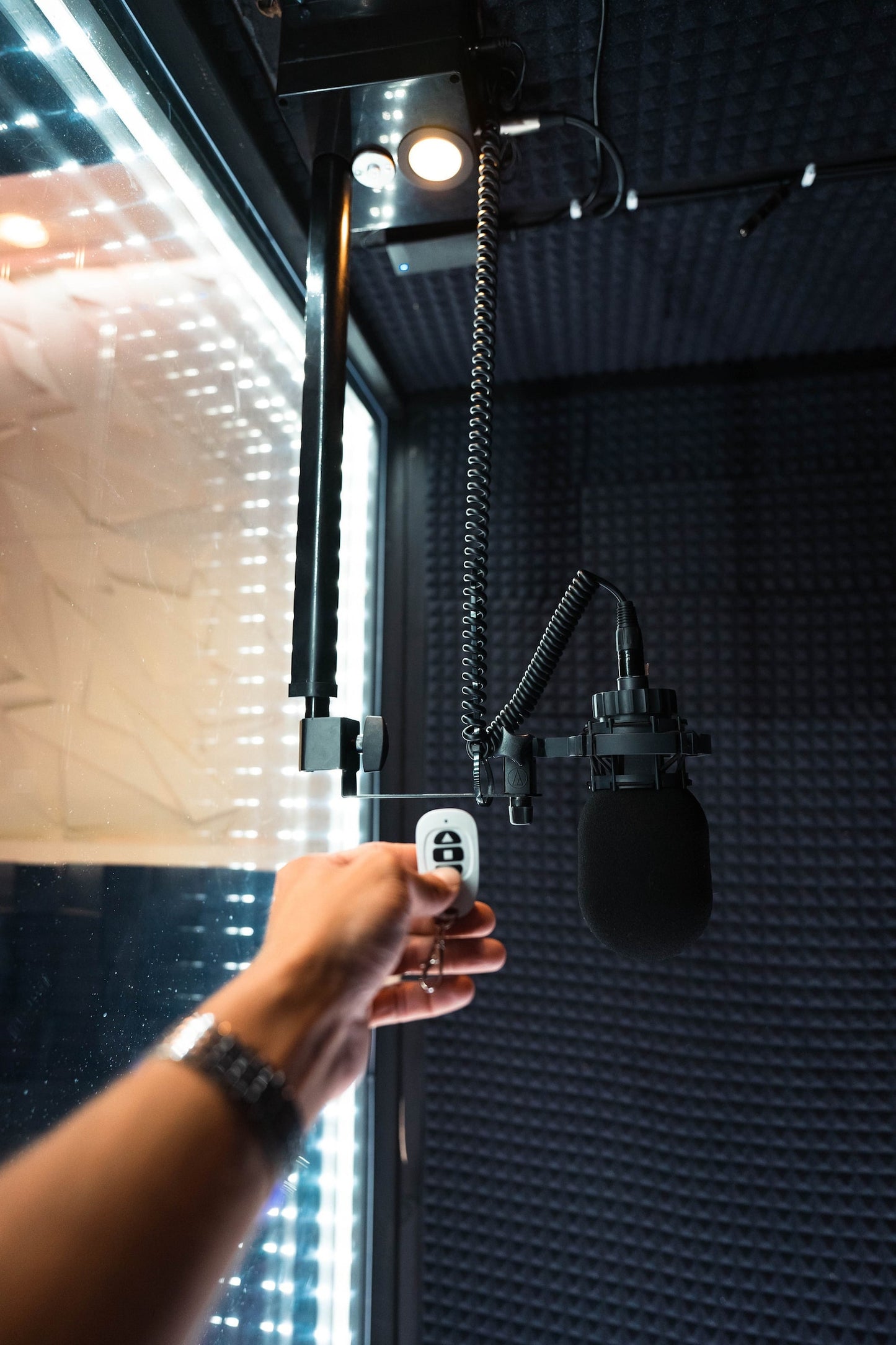 Adjustable Microphone Lift with Remote Control Ceiling Mount
